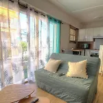 Charming Air-Conditioned T1 Bis Val D\'Esterel In The Heart Of Juan Les Pins