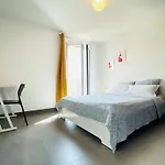 Antibes Old Center Charming Brand New Apartment