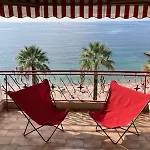Studio 29 M With Terrace And View On The Beach