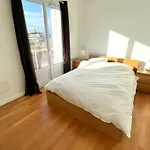 Juan Les Pins Centre Ville - 4 Personnes - Dernier Etage