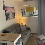 Joli Studio Vue Mer, Piscine, Tennis, Parking