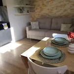 Les Palmiers: Apt 2 Prs, Piscine, Parking