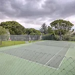 Studio Vue Mer, Piscine - Tennis