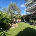 2 Pieces A Antibes Avec Piscine