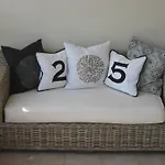 Beachside Apartment With Sea View