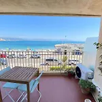 06At1 - Cosy Seaside Studio In An Ideal Location