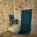 Lovely Old Town Flat - Les Remparts