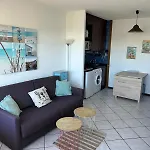 Canelle- Beau 2P,Tout Confort, Vue Mer, Piscine