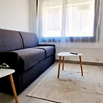 3 Le Saint Joseph Studio In City Center Of Antibes With Ac
