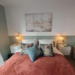 Luxury Studio Next To Beaches And Old Town Antibes