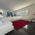 Villa Deluxe Antibes & Private Appartement - Pool - Spa - Cinema