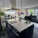 Villa Deluxe Antibes & Private Appartement - Pool - Spa - Cinema