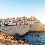 Le Cocon, Hypercentre Antibes - Netflix - Clim