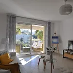 Elegant One-Bedroom Apartment With Swimming Pool - Stayinantibes - Le Vallon
