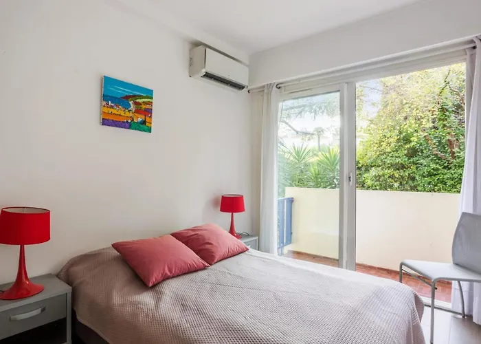Welkeys - Av. Des Chênes Apartment