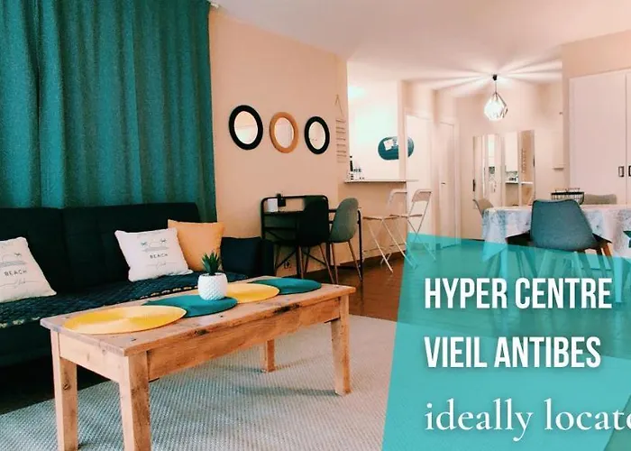 Grand Studio Azur Avec Terrasse - Vieil Antibes