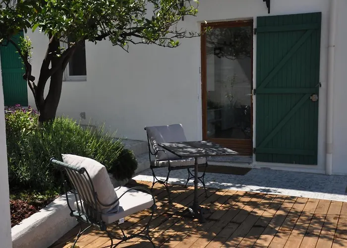 7 Avenue De Provence