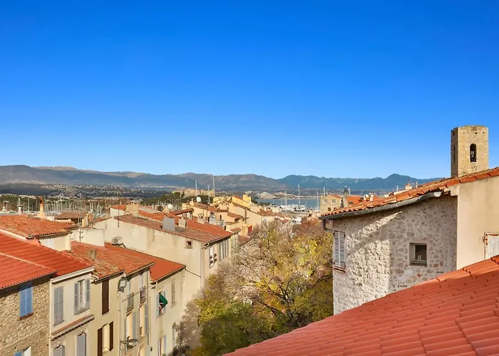 Old Antibes Apt 2 Terraces Sea And Mountain Views