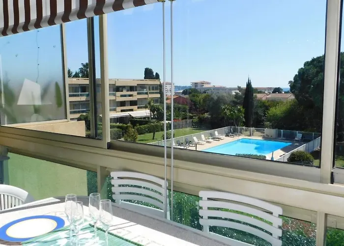 Magnificent 2-Bedroom \