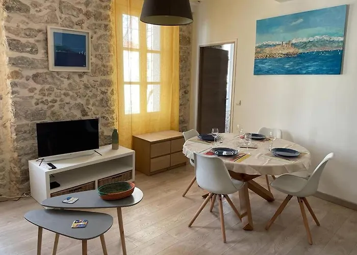 Charming Flat 3 Ppl Center Of Town Wi-Fi, Ac, New