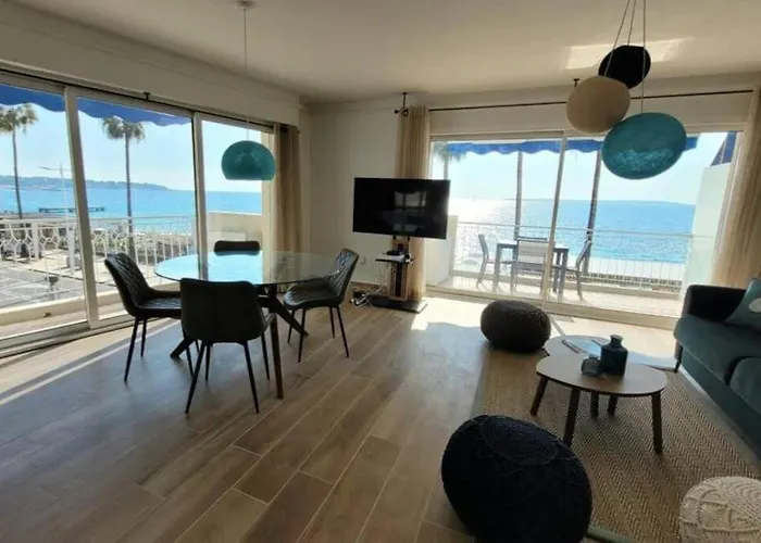 1 Bed Apartment With Sea Views
