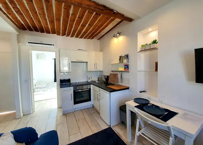 Freshly Tastefully Renovated Apartments In Heart Of Old Antibes