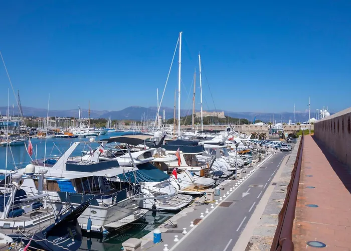 Appartement Picasso - Old Town Antibes - Happy Rentals