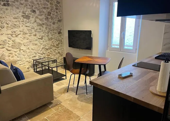 Moringa - New Unit For 2 Ac Close To Beach