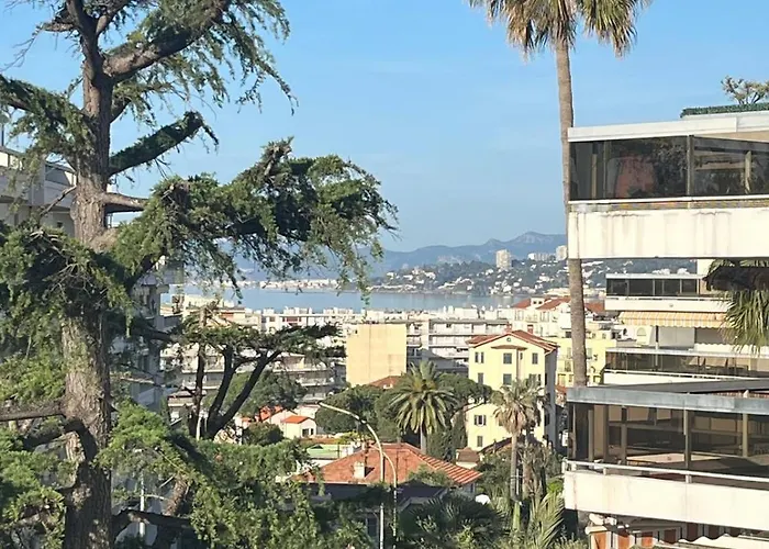 Beautiful Apartment - Air Conditionning -Pool -10Min Beach -Parking Near