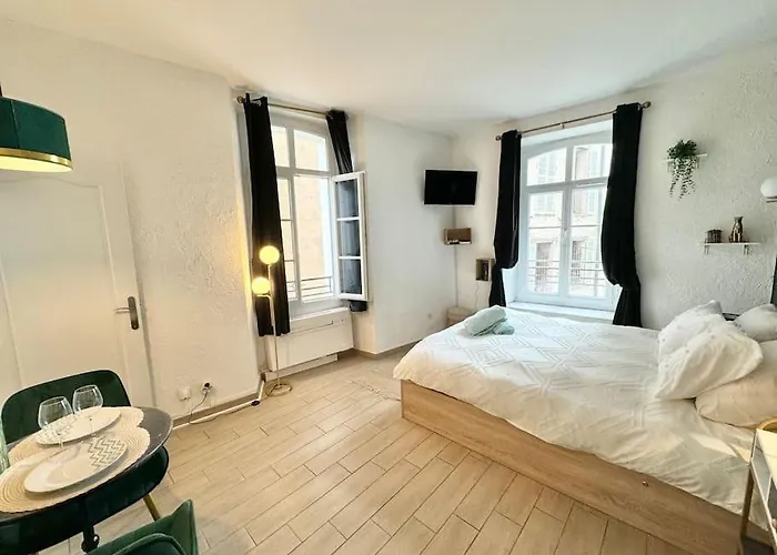 Studio Central Place Malespine Proche Port Vauban