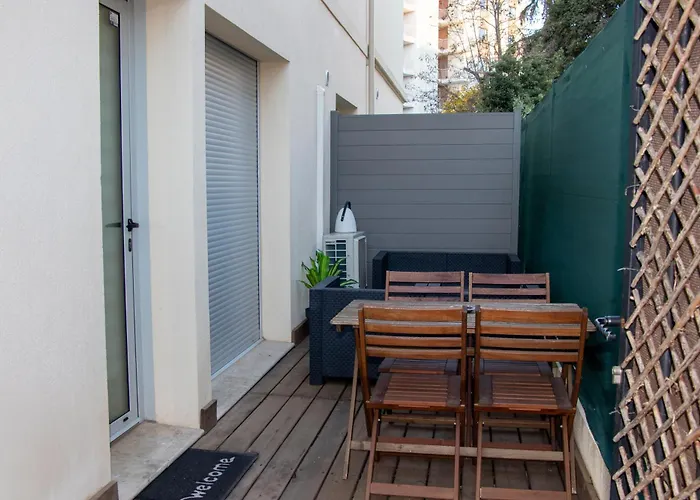 Studio Confortable - Parking Inclus - Proche Mer Juan-Les-Pins