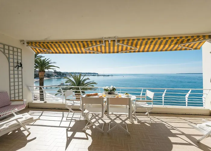 Beach Front Magnificent Apartment Cote D\'Azur Eden Beach