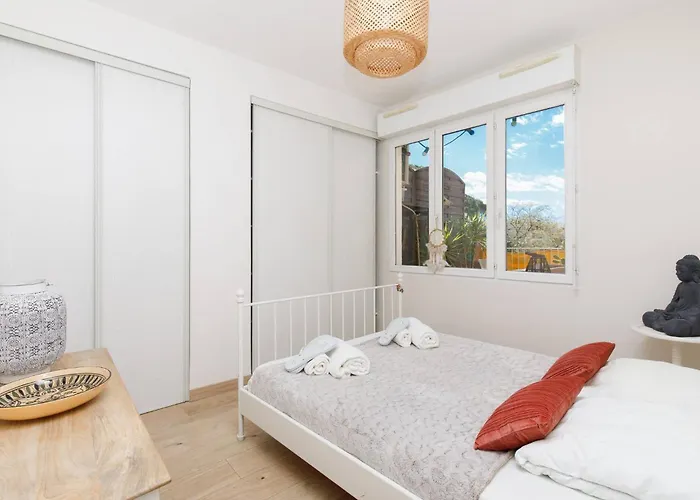 Juan Les Pins Confort Et Commodites
