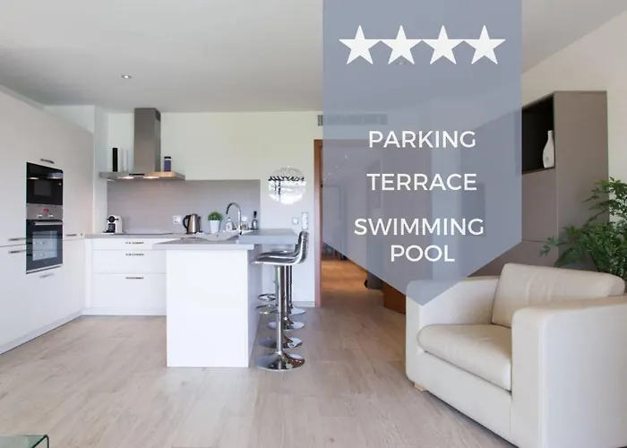 Outstanding Sea View Luxury Residential Property With Swimming Pool