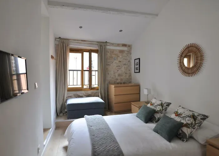 Splendid One-Bedroom Apartment -Stayinantibes- Picasso 3