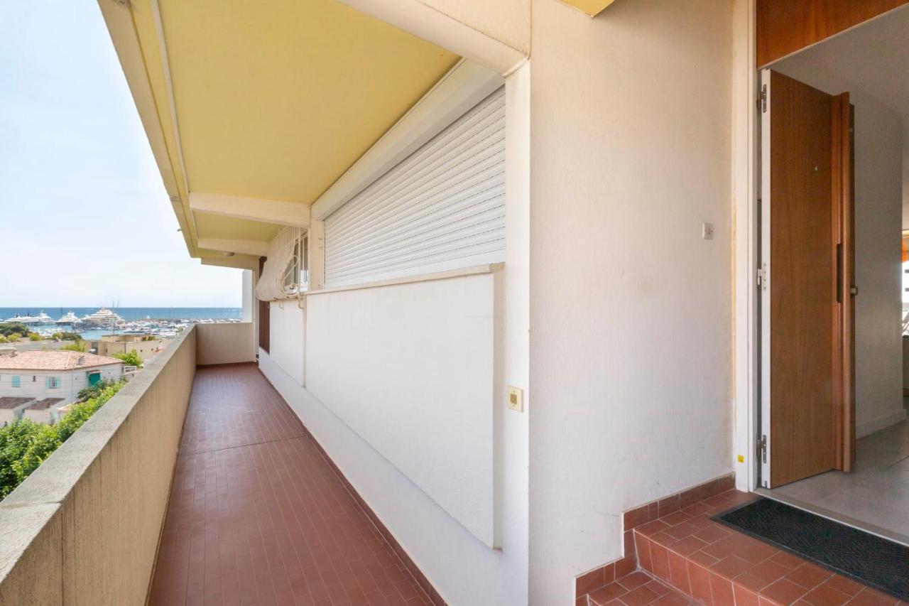 Bnb Renting Spacious 2 Bedroom In Center With A Parking Apartment Antibes