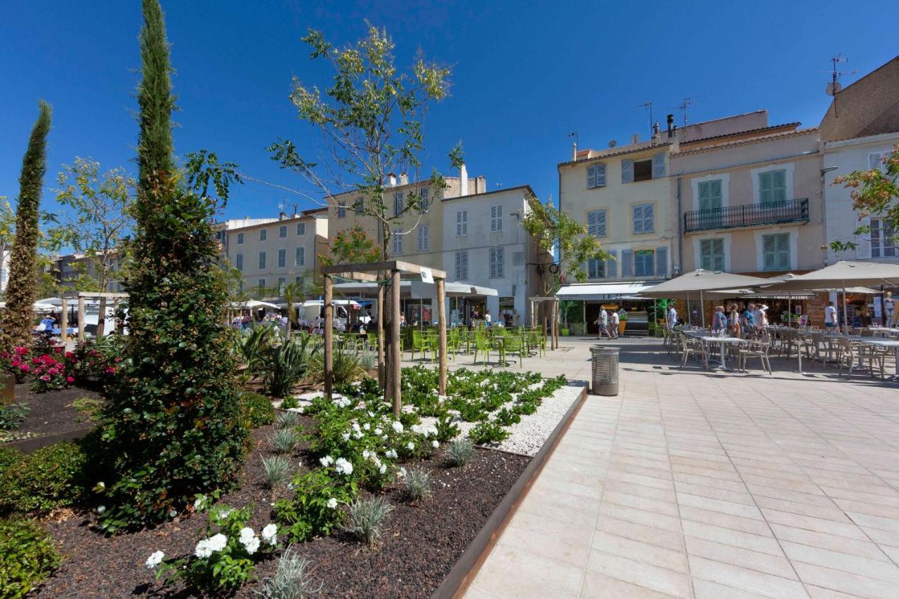 Apartamento Renting Atypical One Bedroom In The Heart Of Antibes
