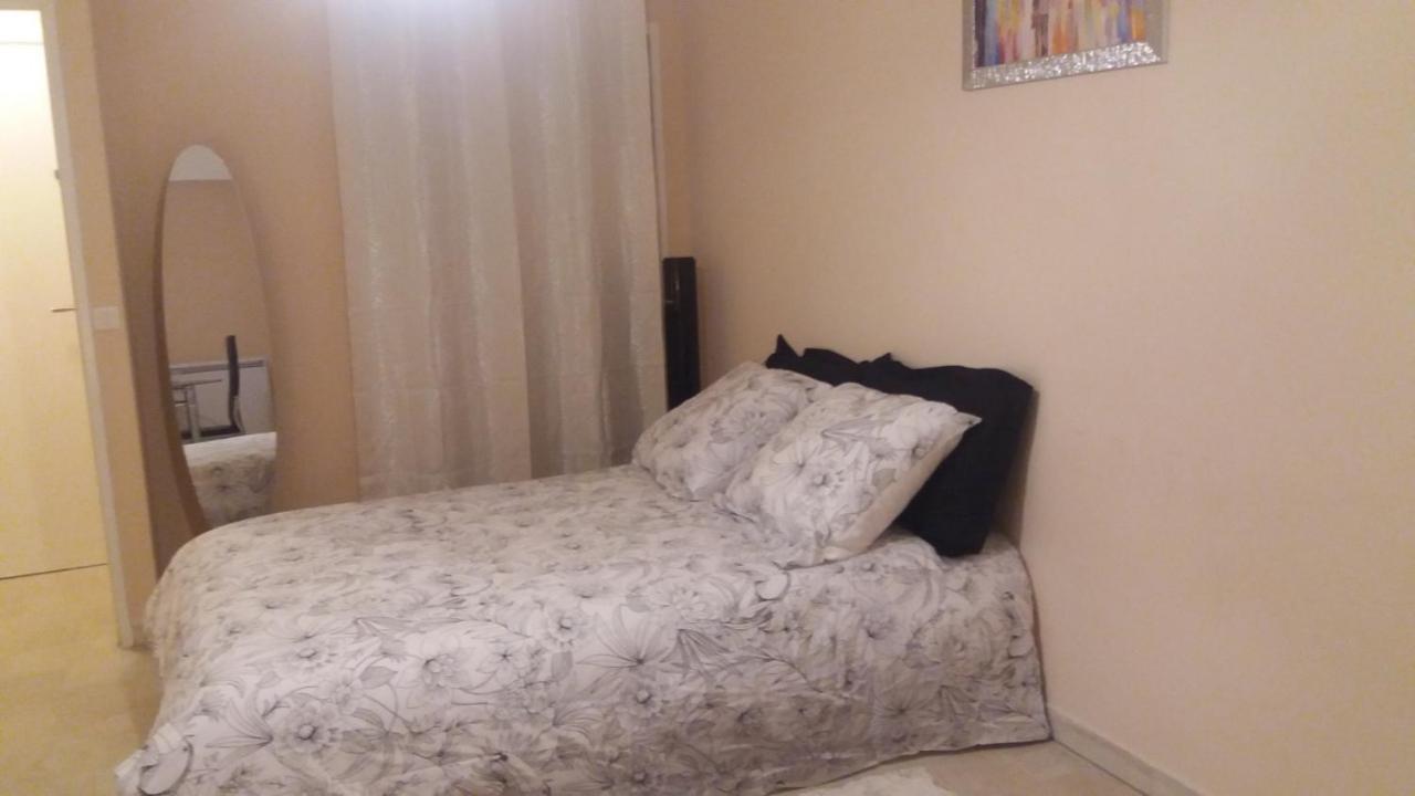 3mn A Pied De La Avec Terrasse Apartment *