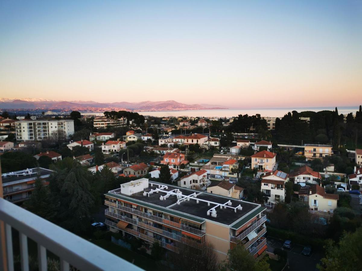 Superbe 3p 57m2 Parking Prive * Antibes