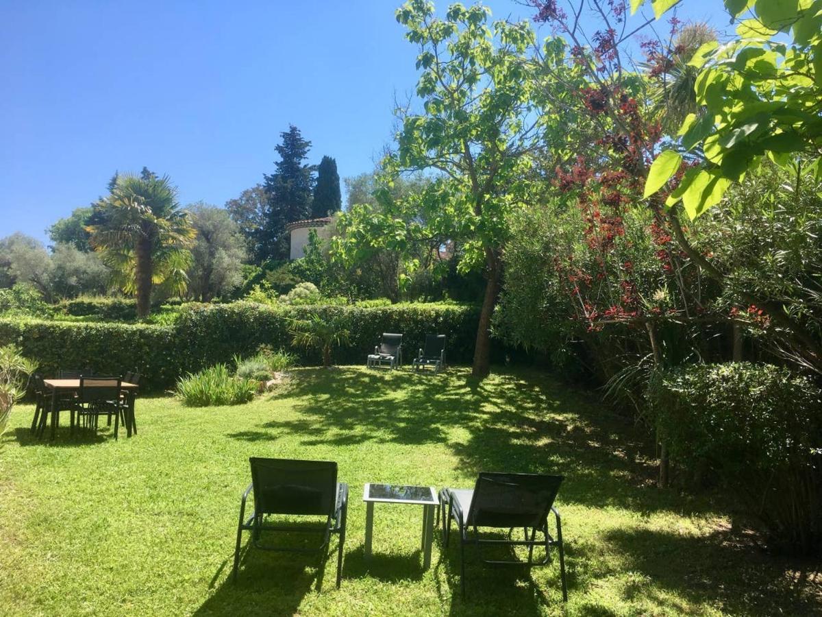 Perfect Family House In Cap D'antibes With Tennis Court