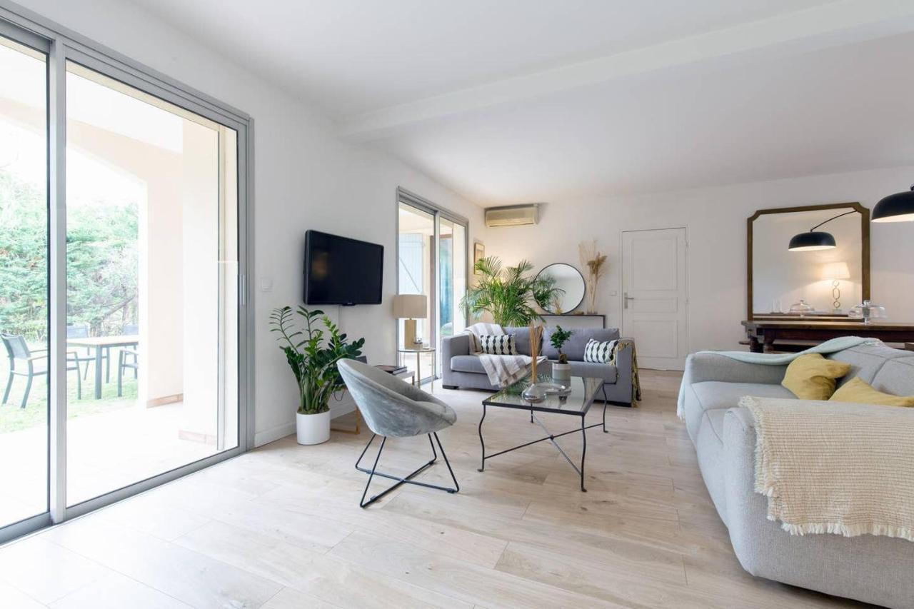 Perfect Family House In Cap D'antibes With Tennis Court Villa Antibes