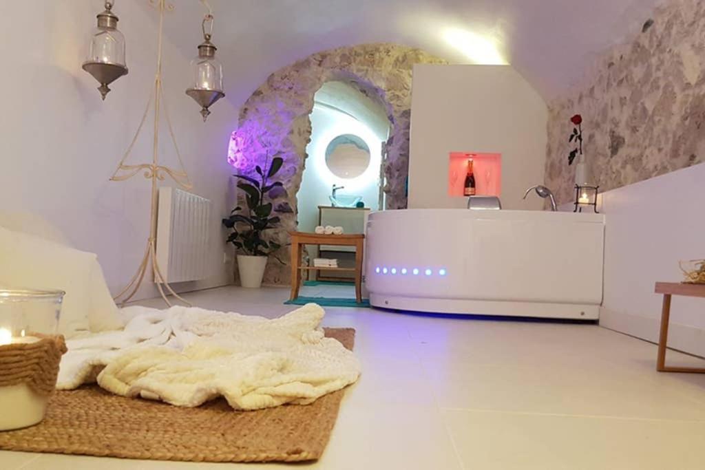 Holiday home Maison Safranier Balneo Vieil Antibes
