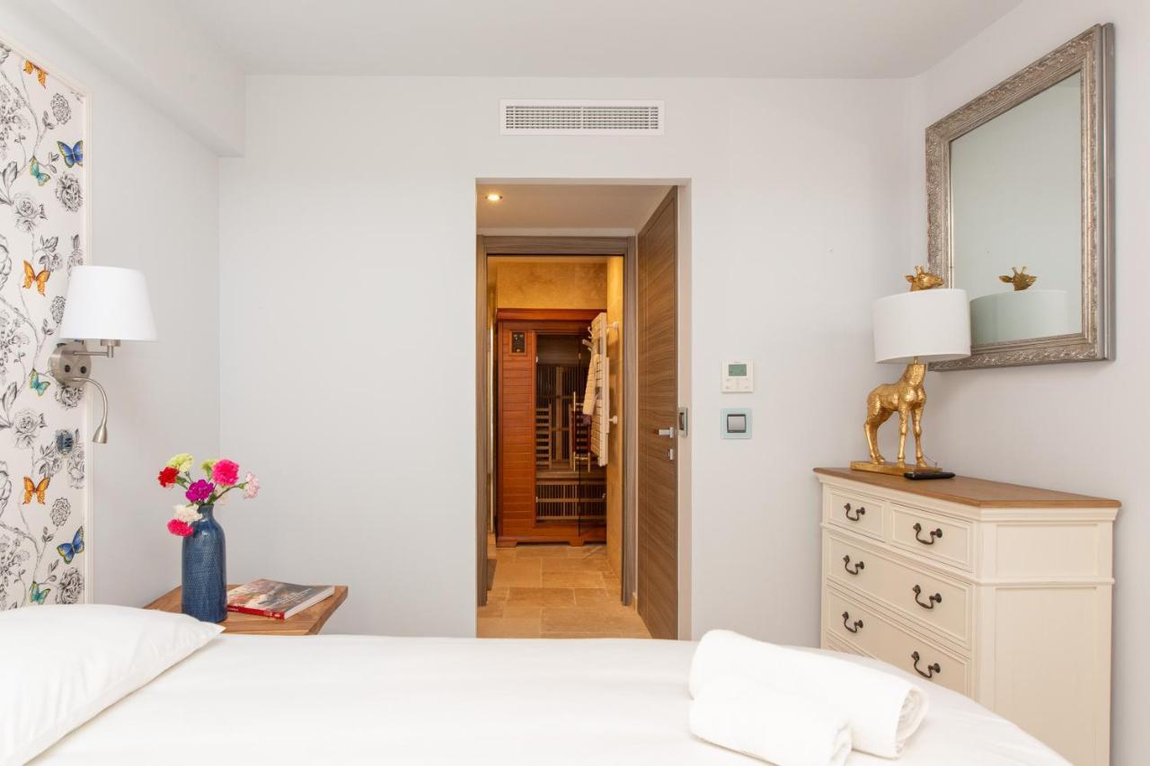 Maison Picasso - Jacuzzi, Vue, Terrasse For 6 Antibes