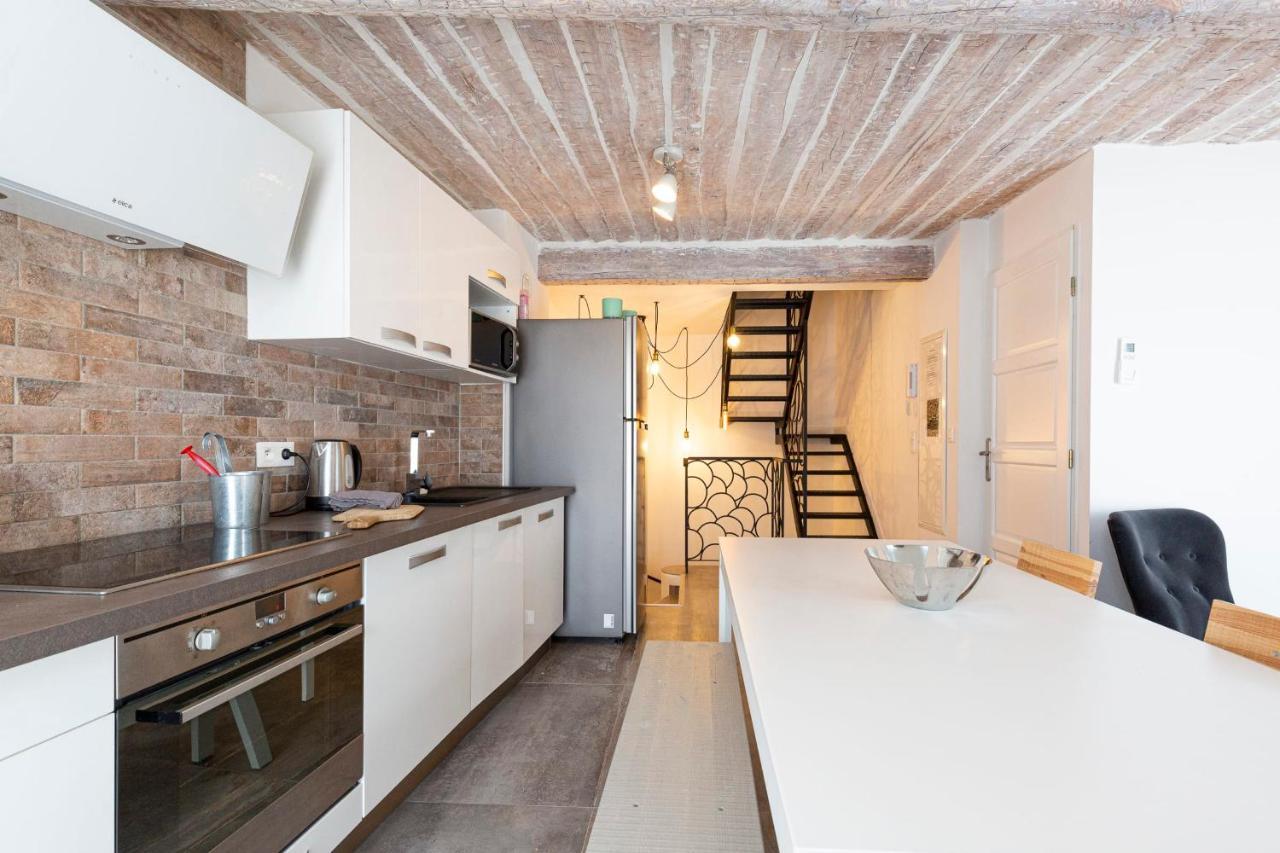 Le Safranier Emy Apartment