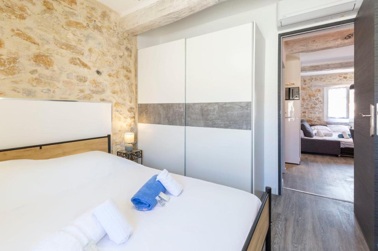 Chez Dominique - 2 Chbres 2-6pers Centre Migrainier T3 With Ac Apartment Antibes