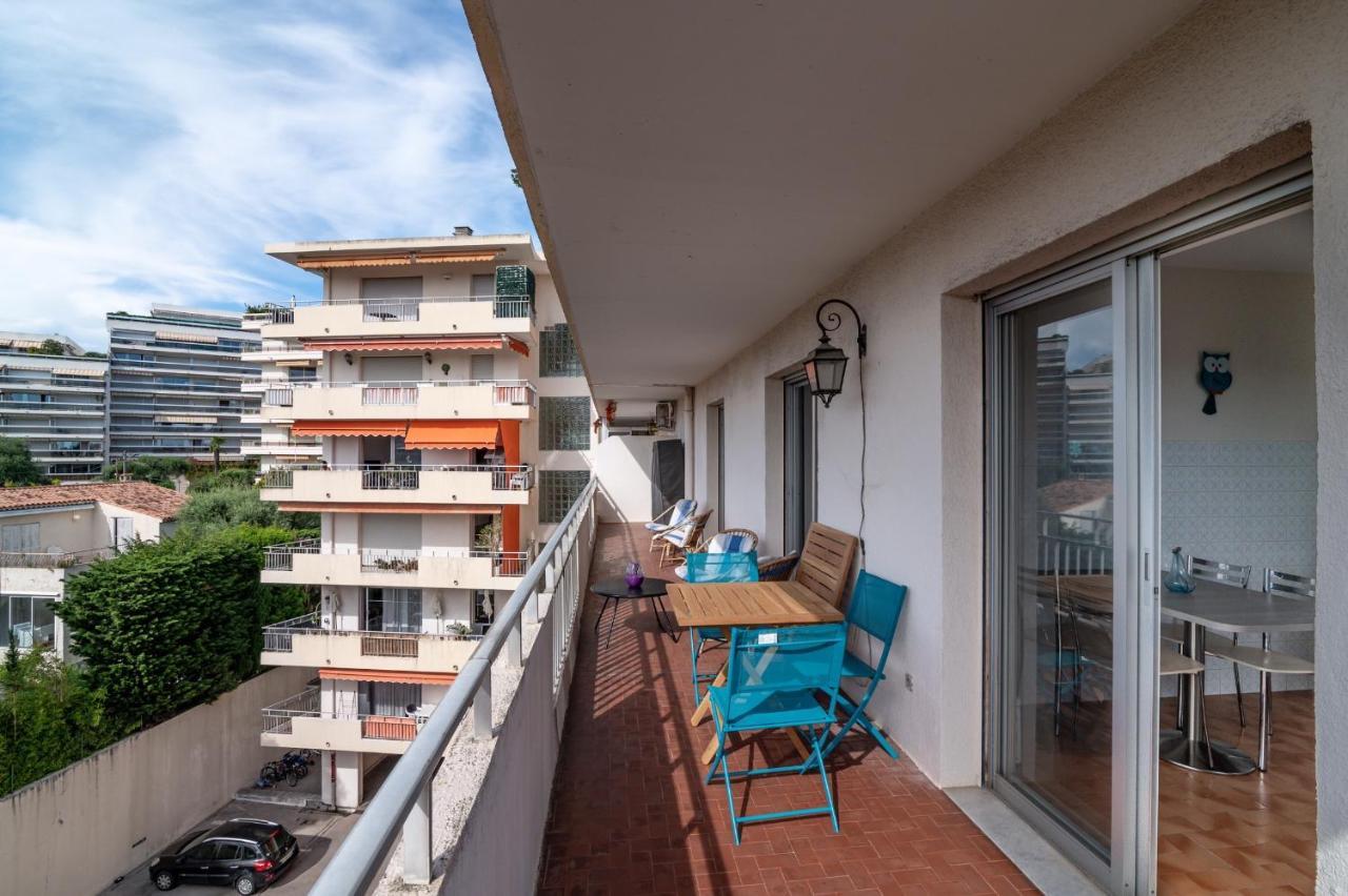 Appartement Grand T3 Juan Les Pins, 2 Balcons, Proche Plage Antibes