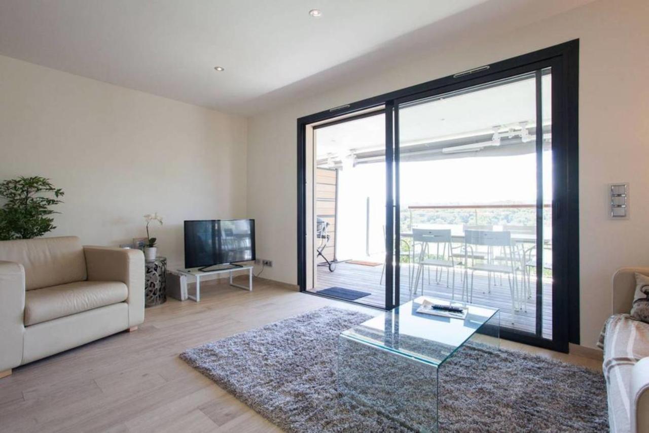 Outstanding Sea View Luxury Residential With Swimming Pool *