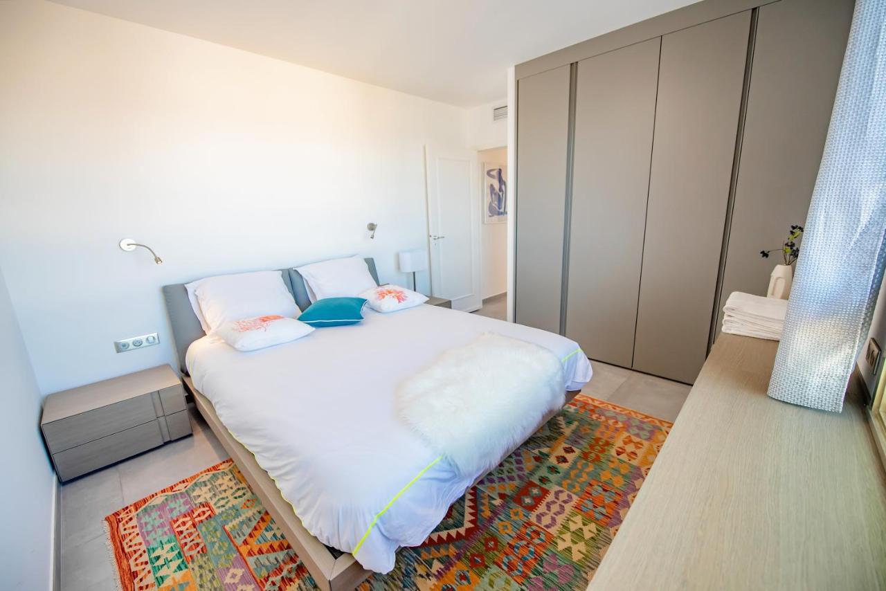 High Standing With Incredible Old And Sea Views Apartment