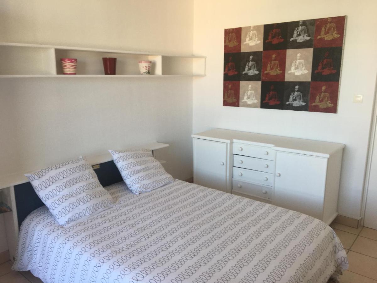 Le St Jean 48 Chemin Des Autrichiens Apartment Antibes