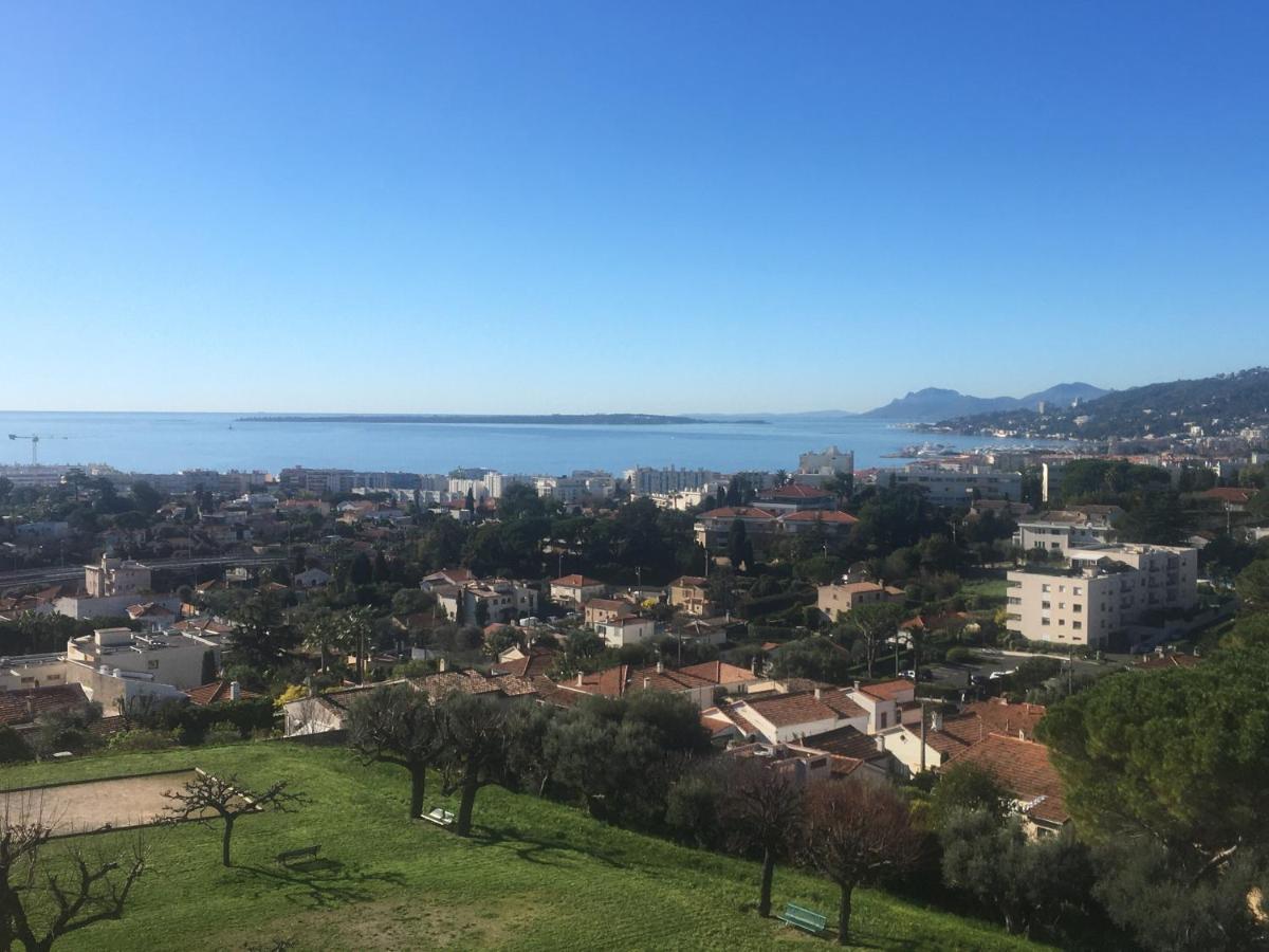 Apartment Le St Jean 48 Chemin Des Autrichiens Antibes